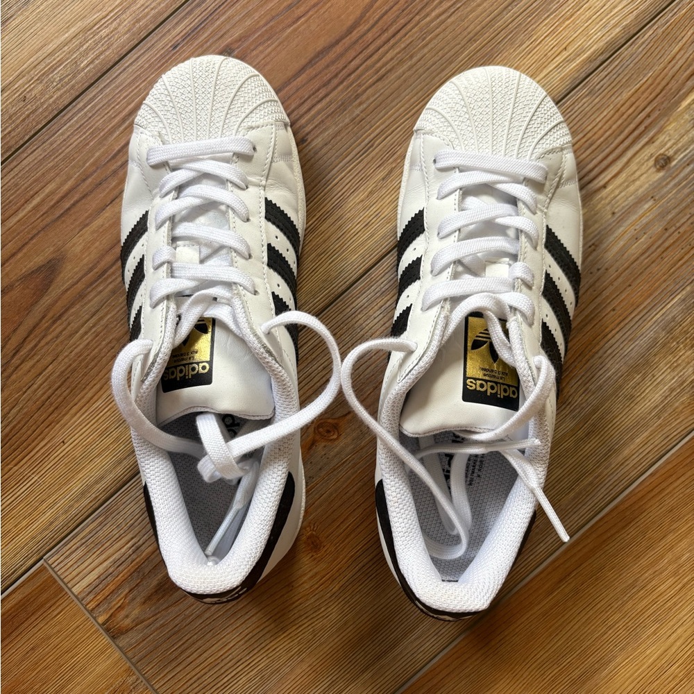 Adidas Classic White and Black Sneakers